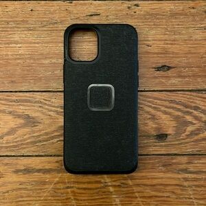 Peak Design iPhone 13 mini case